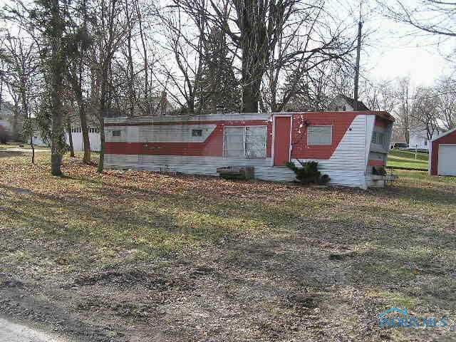 114 Madison St S, West Unity, OH 43570 - photo 1