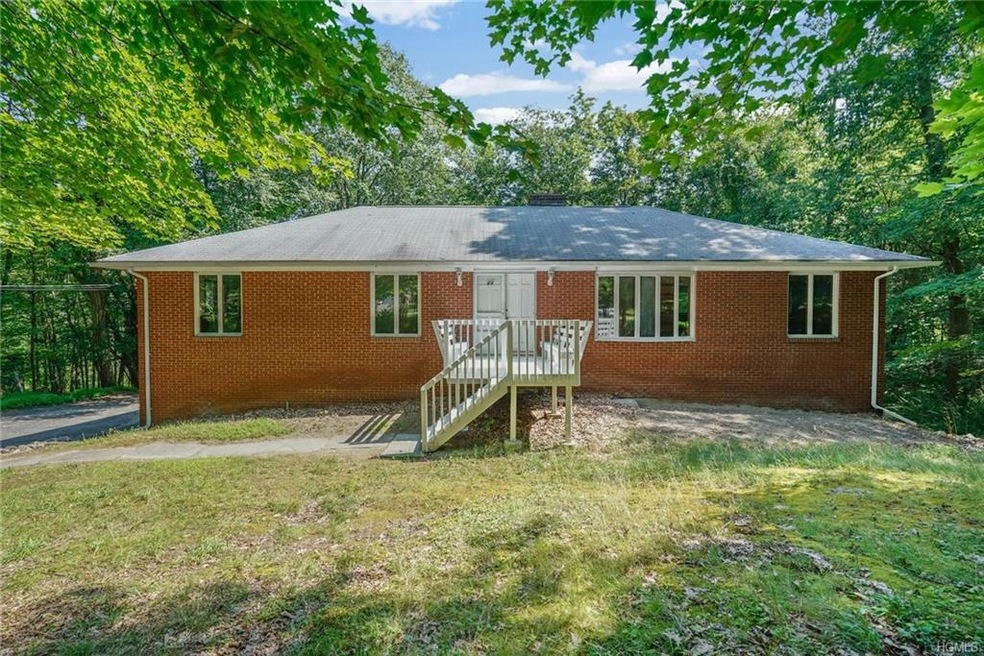 62 Hawxhurst Rd, Monroe, NY 10950 - photo 1