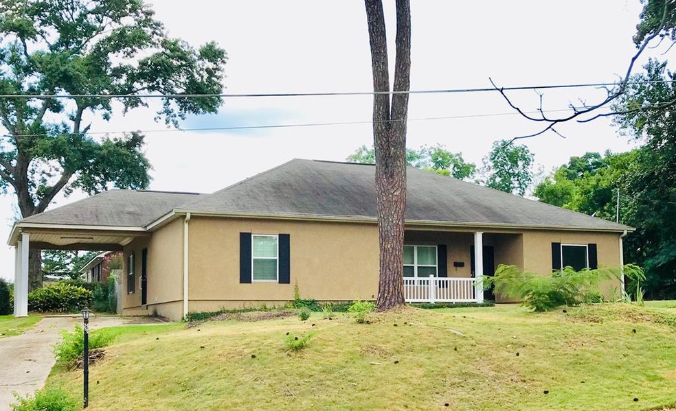 100 Broadview Dr, Eufaula, AL 36027 - photo 1