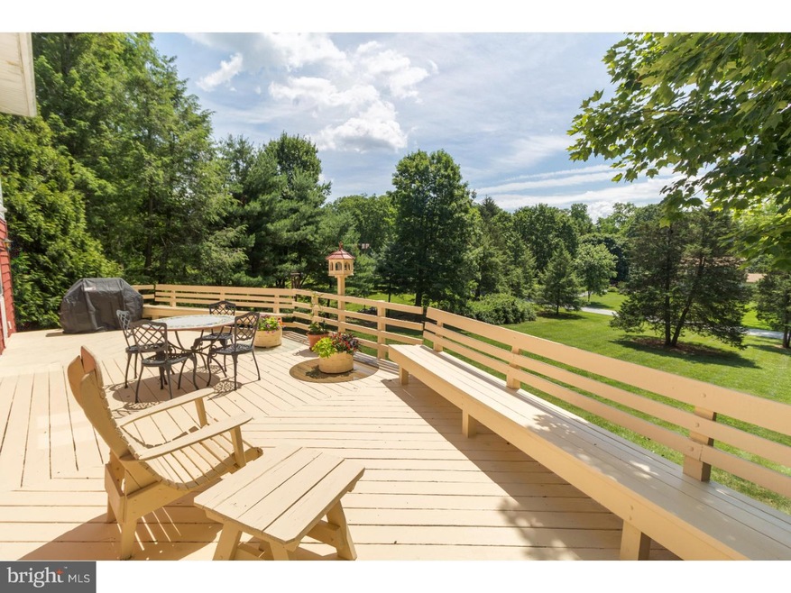 426 Dean Dr, Kennett Square, PA 19348 - photo 1