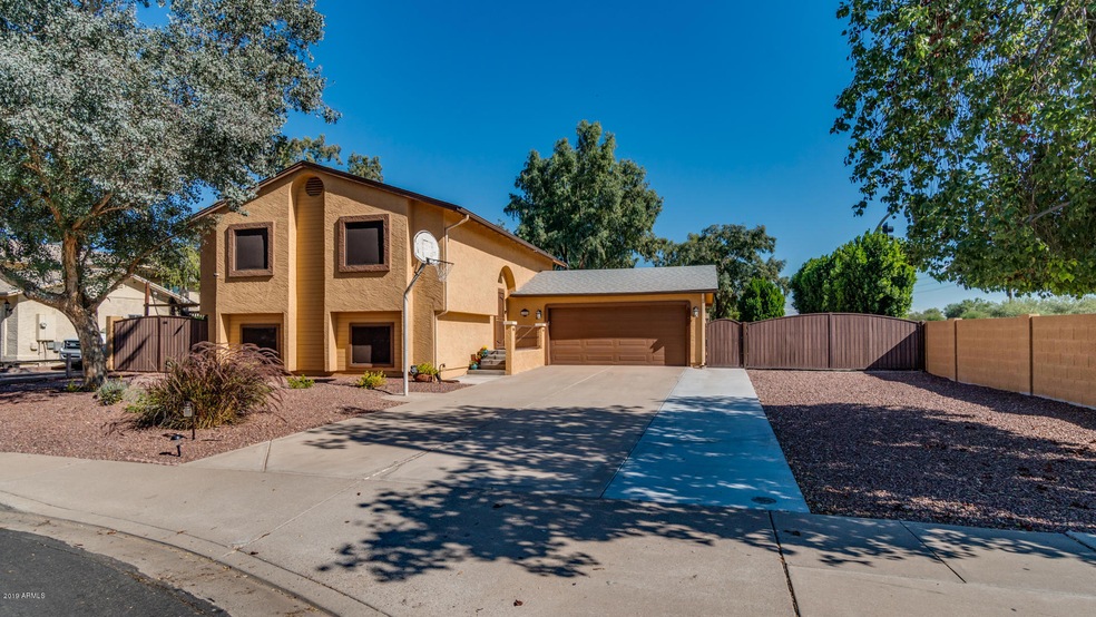 1205 N Raven-5