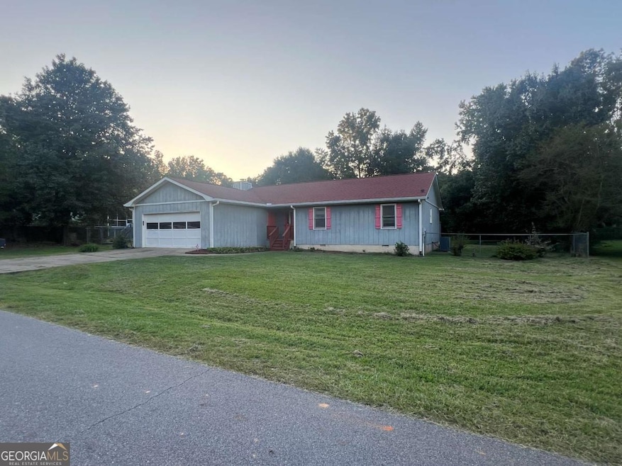 136 Wellington Dr, Hull, GA 30646 - photo 1