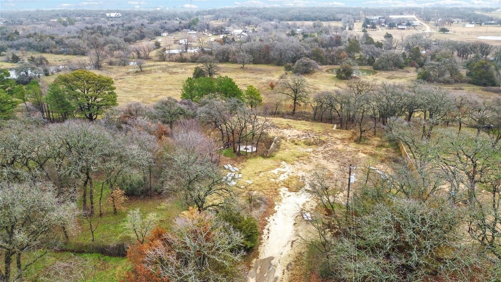 7840 Windy Hill Ln, Burleson, TX 76028 - photo 1