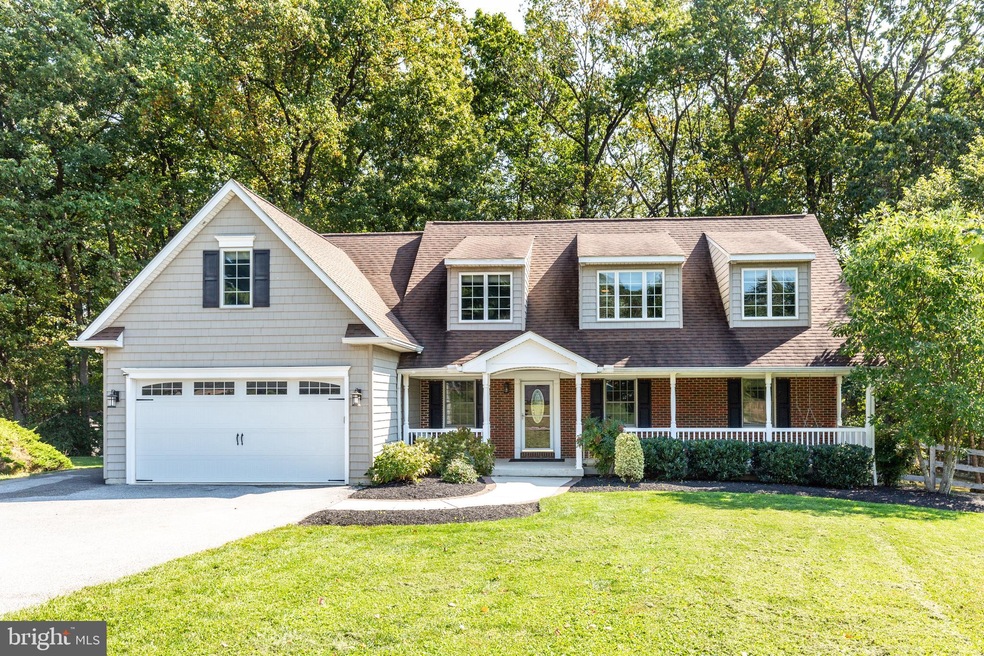 215 Lincoln Ln, Sykesville, MD 21784 - photo 1