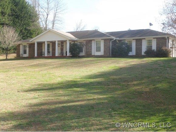 23 Jamie Hill Dr, Asheville, NC 28806 - photo 1