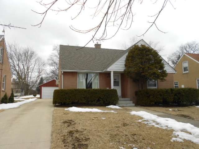 1040 Leith Ave, Waukegan, IL 60085 - photo 1