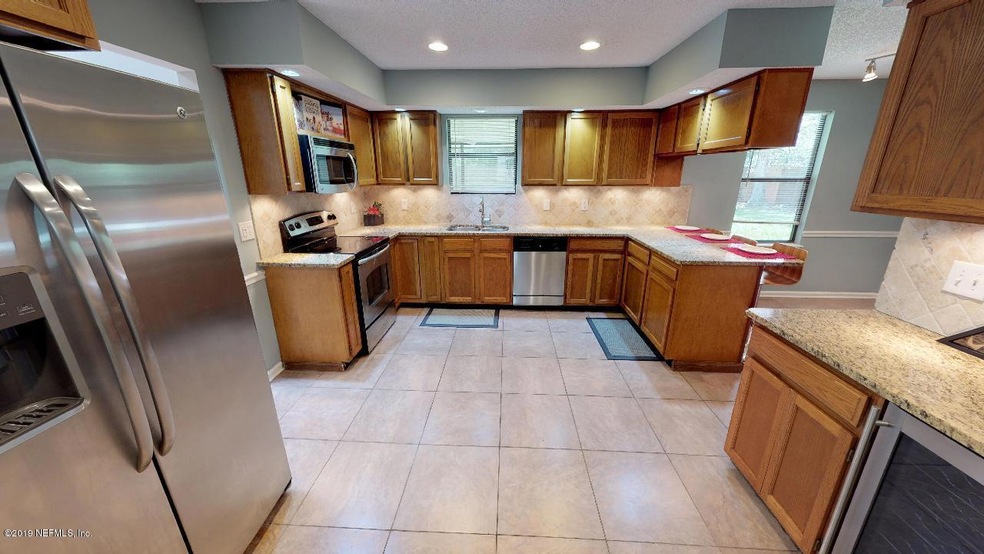 8030 Hilsdale Rd, Jacksonville, FL 32216 - photo 1