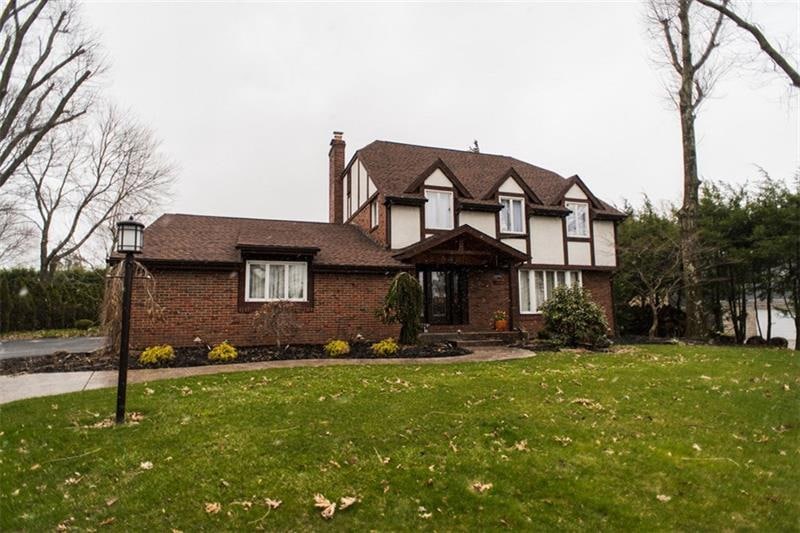 103 Greenview Drive, Indiana