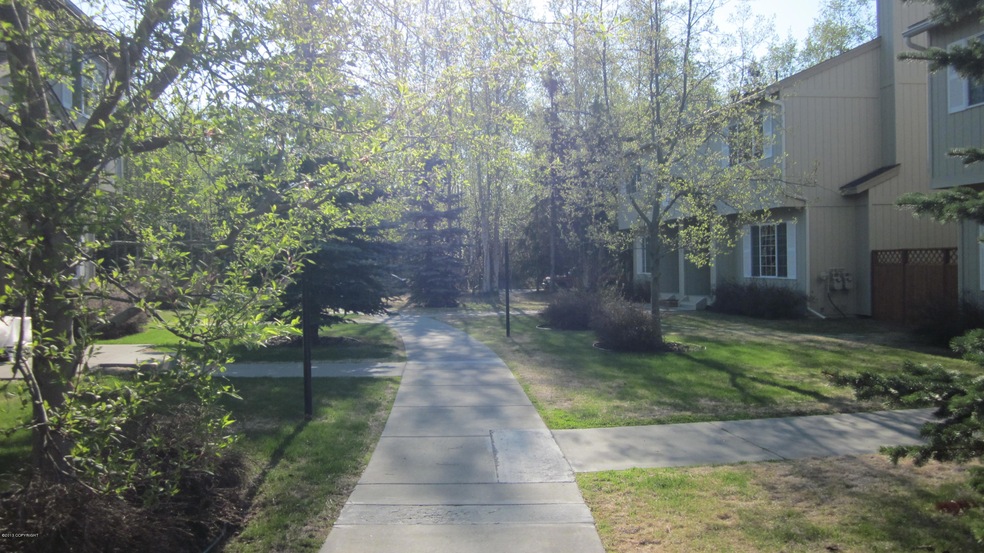 3064 Leighton St unit B, Anchorage, AK 99517 - photo 1