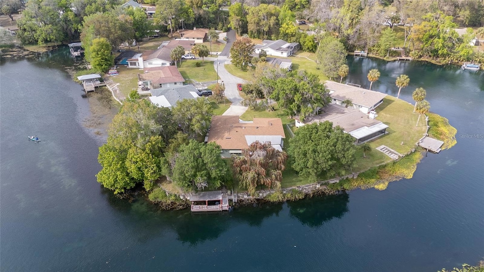 For Sale $980,000
