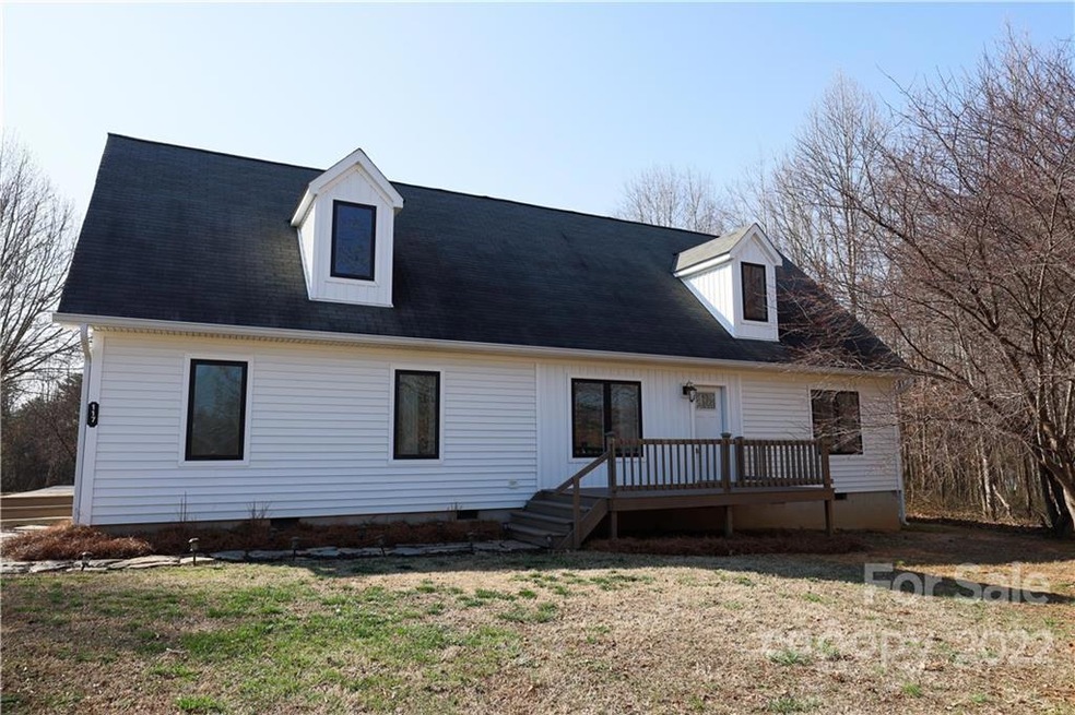 117 Lucky Ln, Statesville, NC 28625 - photo 1