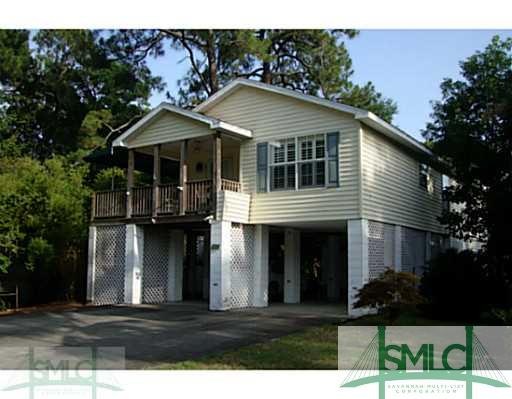 Exterior Front. Cute beach cottage approx. one and