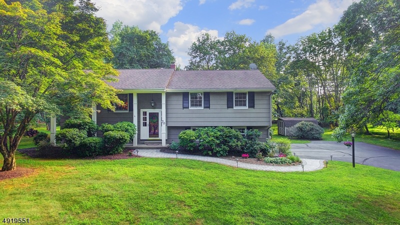 70 Jamestown Rd, Belle Mead, NJ 08502 - photo 1