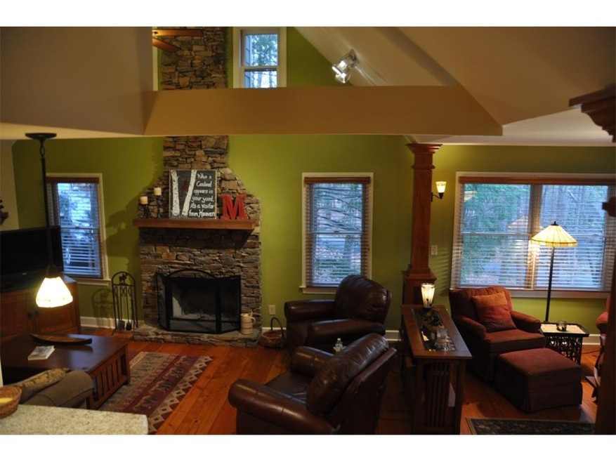 638 Wake Robin Dr, Dawsonville, GA 30534 - photo 1