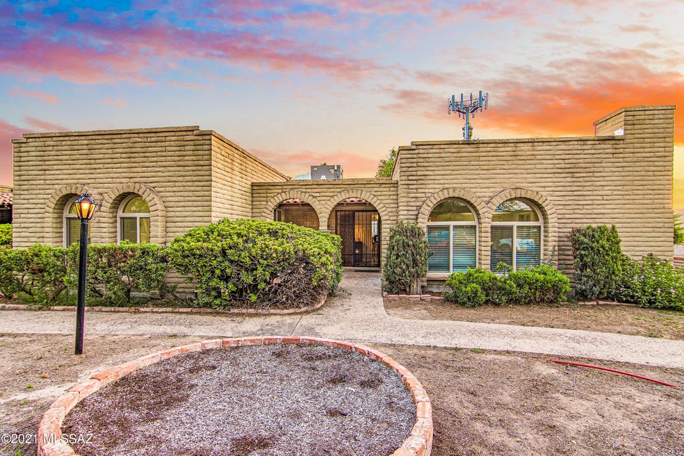2418 N Shade Tree Cir - Images-3