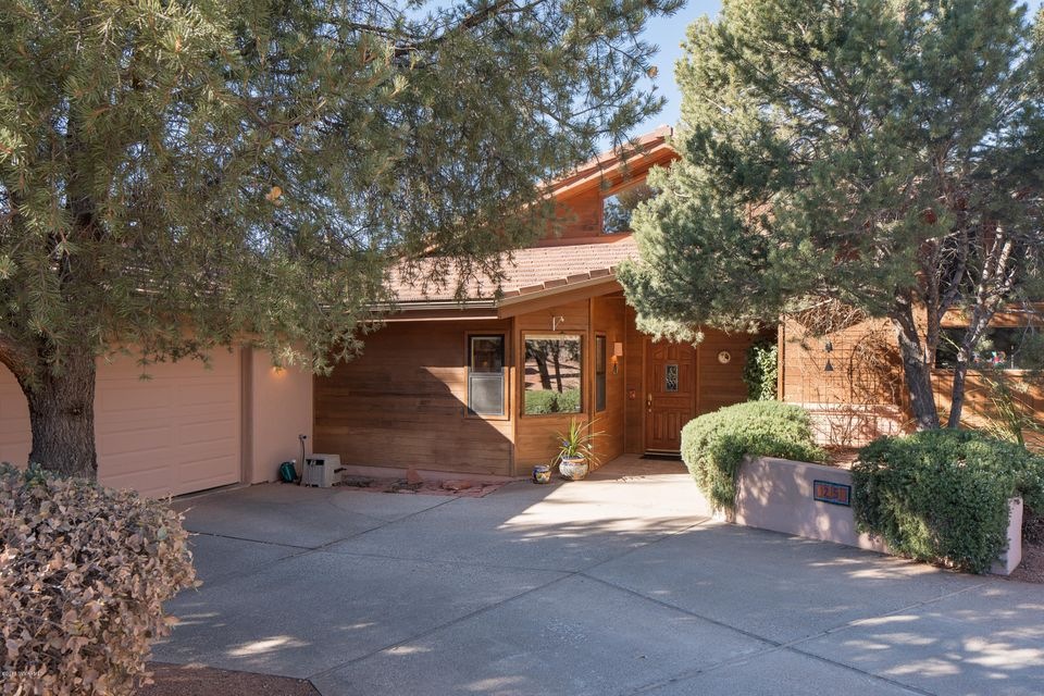 FRONT door entry view