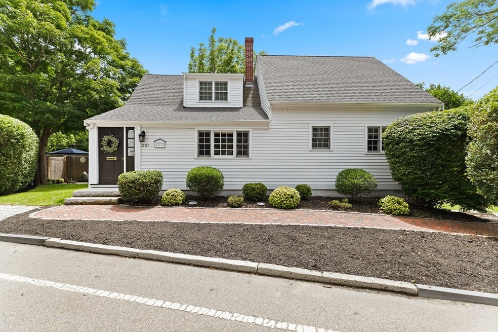 270 North St, Hingham, MA 02043 - photo 1