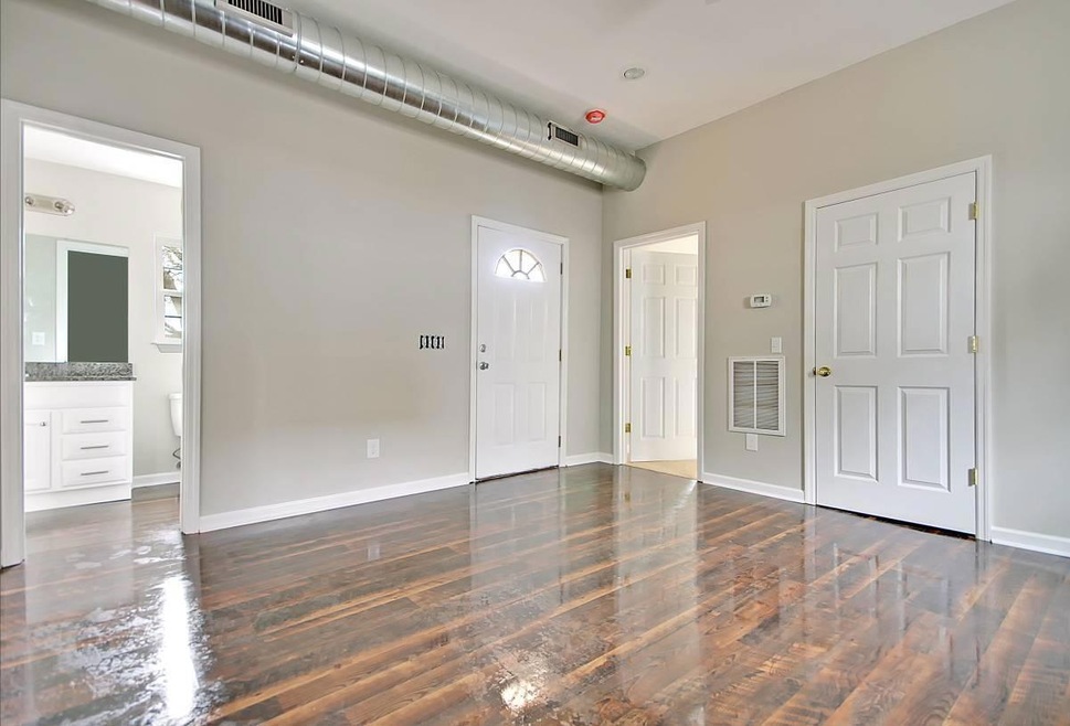 8 Orrs Court Unit B Entrance Pic