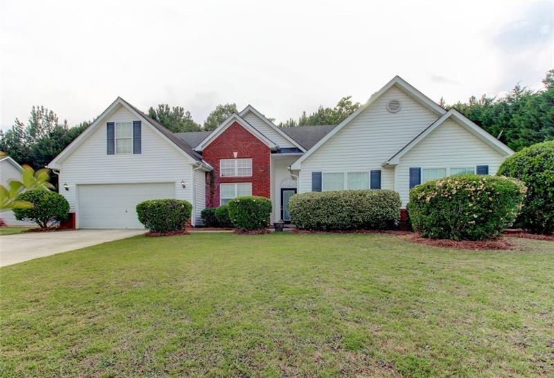 260 Hugh Dr, Covington, GA 30016 - photo 1