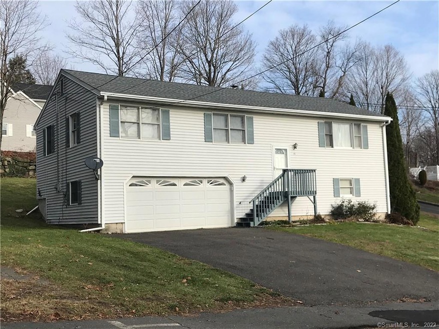 41 Sylvan Lake Rd, Oakville, CT 06779 - photo 1