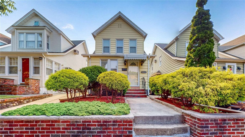 9117 71st Rd, Forest Hills, NY 11375 - photo 1