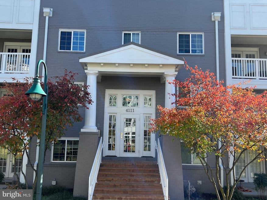 4111 S Four Mile Run Dr unit 401, Arlington, VA 22204 - photo 1