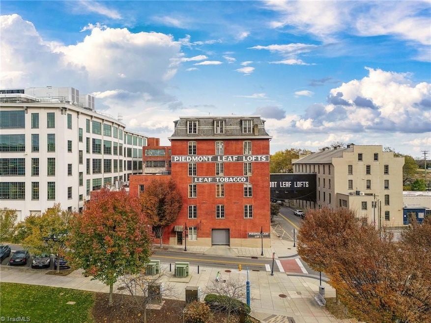 401 E 4th St unit 302, Winston Salem, NC 27101 - photo 1