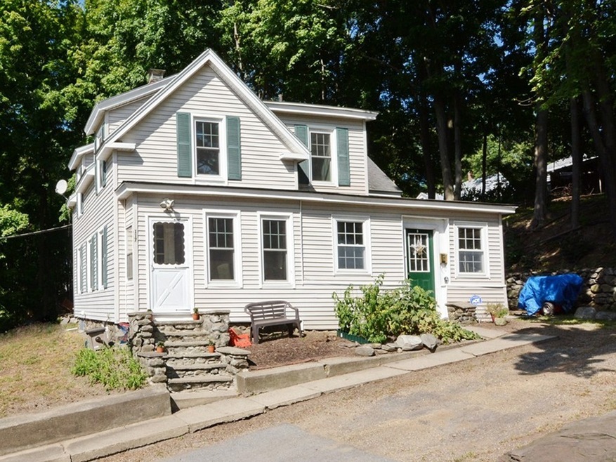117 Manning St, Hudson, MA 01749 - photo 1