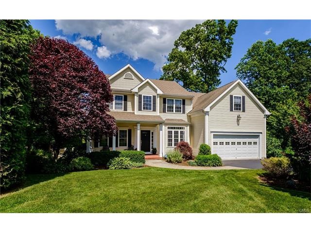 22 Oliva Place, Fairfield, CT 06824 - photo 1
