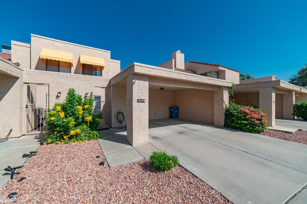 20 Front and carport