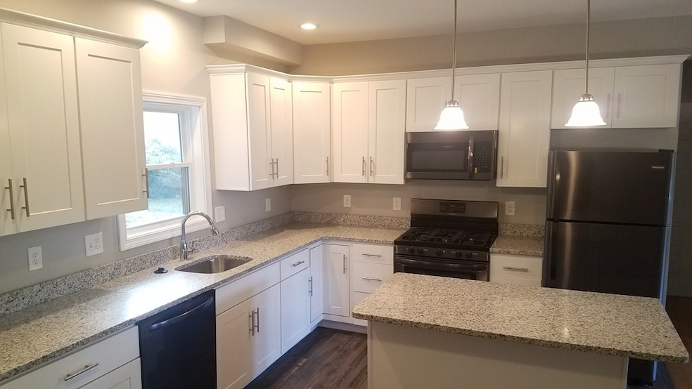 29 Winter St unit 2, Saugus, MA 01906 - photo 1