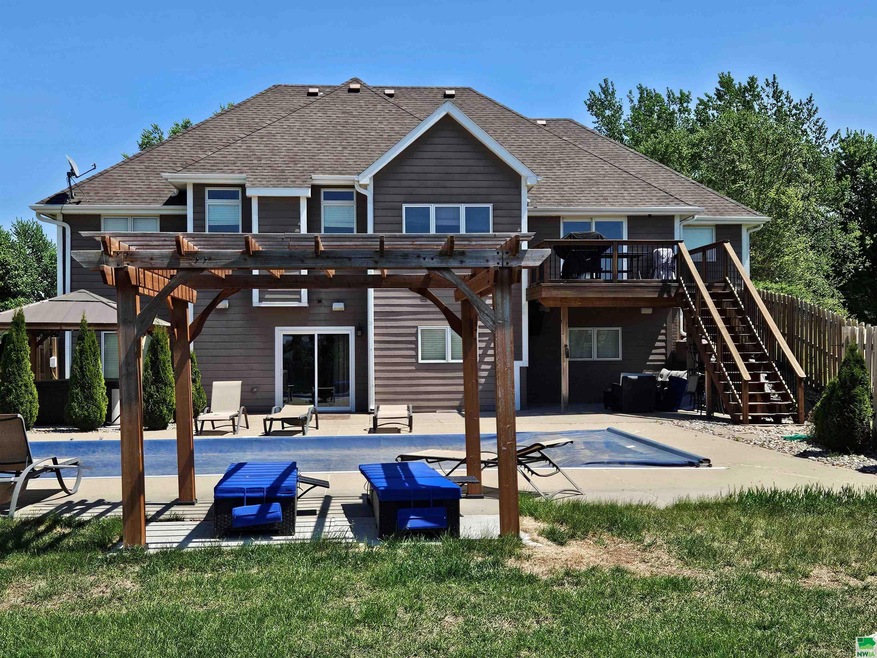 For Sale $665,000