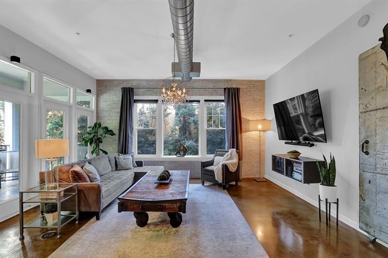 Sold $610,000 • Co-Listing Agent