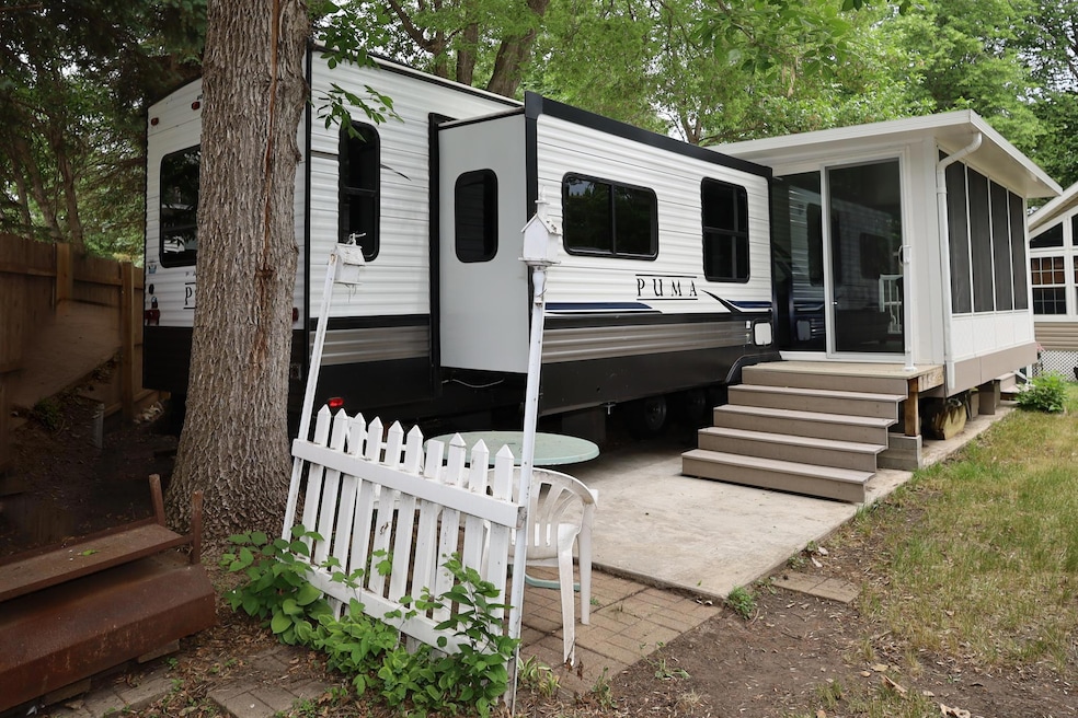 5181 Fish Hook Dr SW unit 46, Alexandria, MN 56308 - photo 1