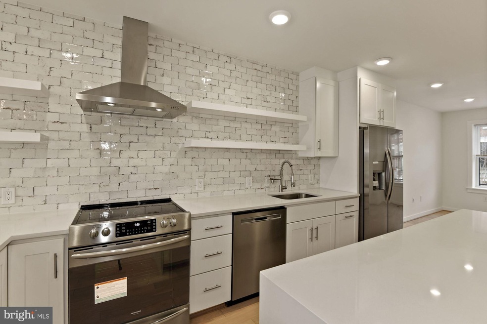 Sold $649,500 • Co-Listing Agent