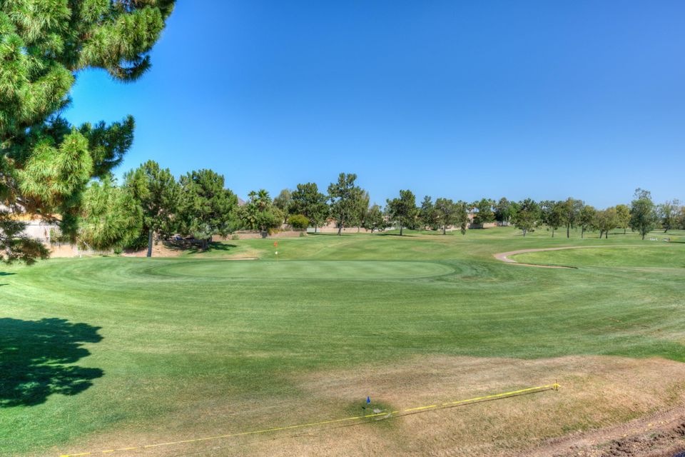 011_Golf Course Views
