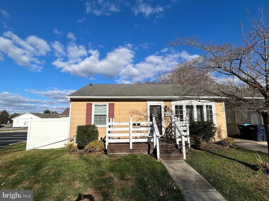 222 N Union St, Smyrna, DE 19977 - photo 1