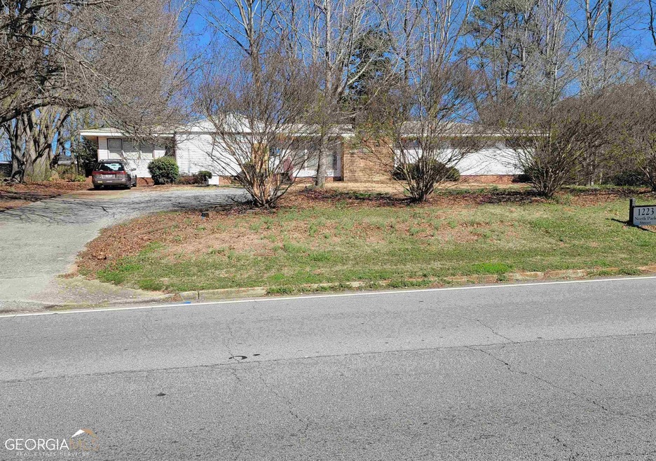 1223 N Park St, Carrollton, GA 30117 - photo 1