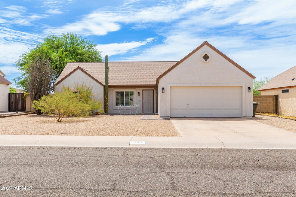 943 E Oraibi Dr, Phoenix, AZ 85024 - photo 1