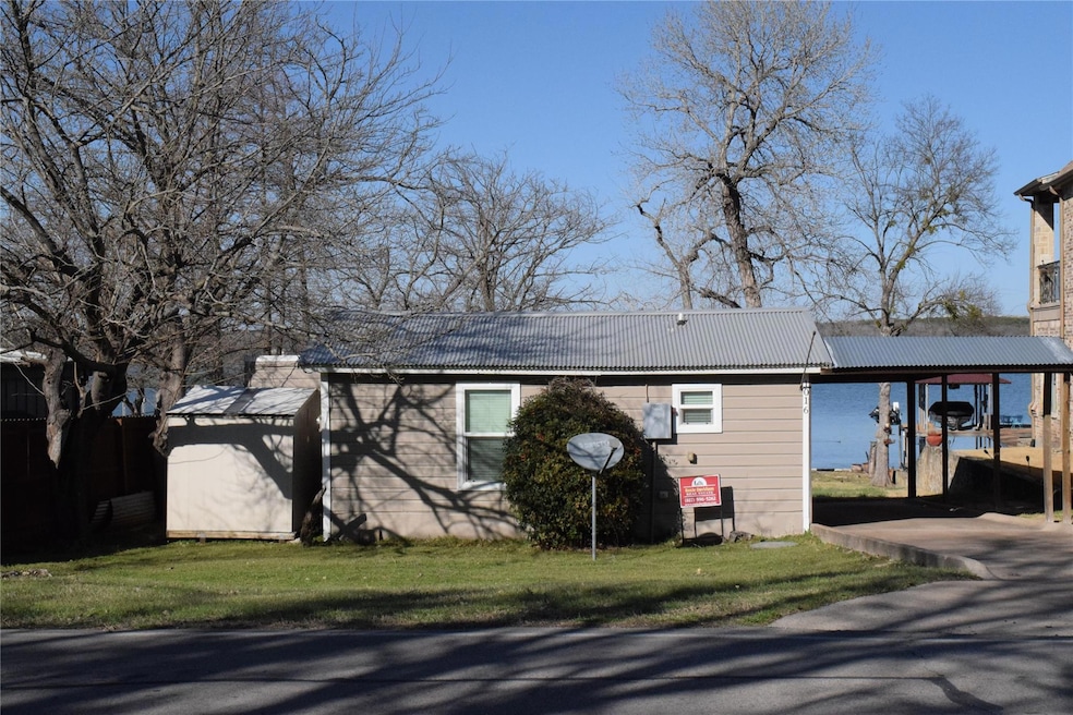 1016 W Lake Dr, Weatherford, TX 76087 - photo 1