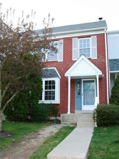 807 Treetop Ln, Norristown, PA 19403 - photo 1