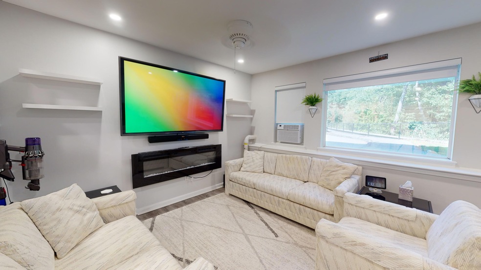 18 Smithwheel Rd unit 60, Old Orchard Beach, ME 04064 - photo 1