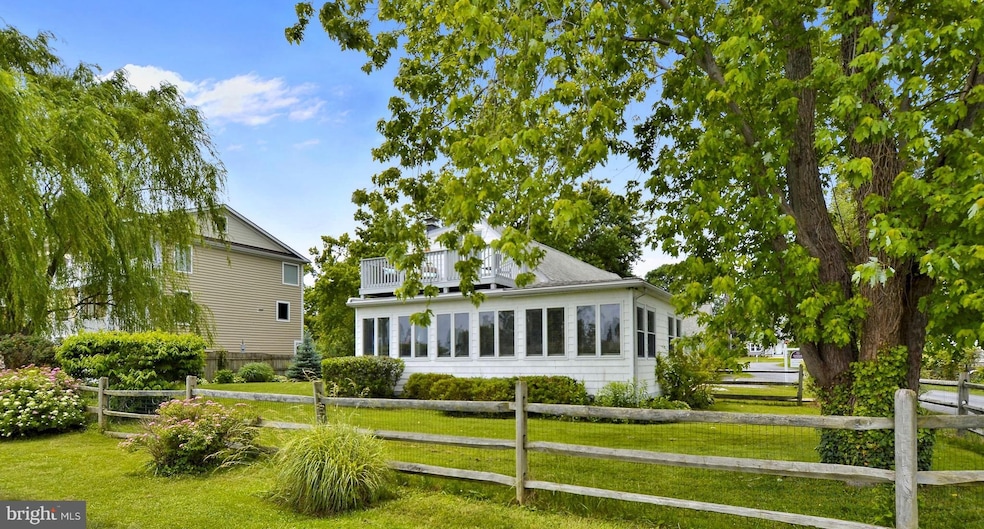 957 Arundel Ave, Edgewater, MD 21037 - photo 1