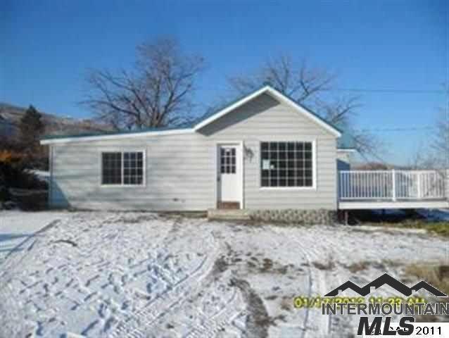 312 Harding St, Asotin, WA 99402 - photo 1