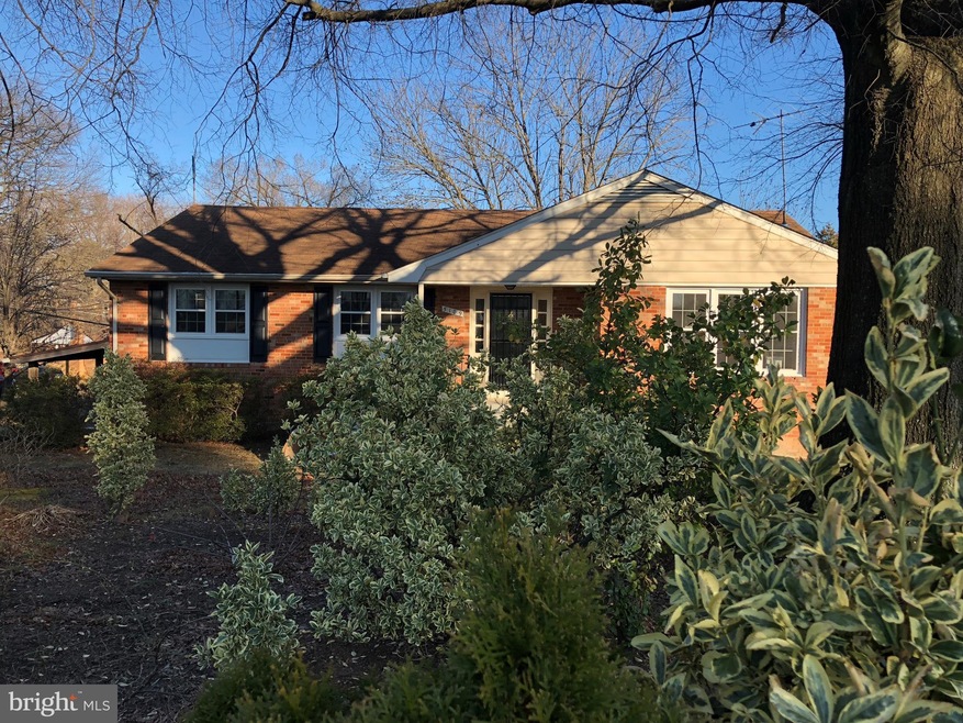 5109 Ox Rd, Fairfax, VA 22030 - photo 1