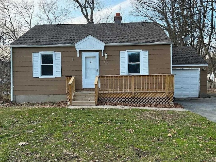 977 Dutchess Turnpike, Poughkeepsie, NY 12603 - photo 1