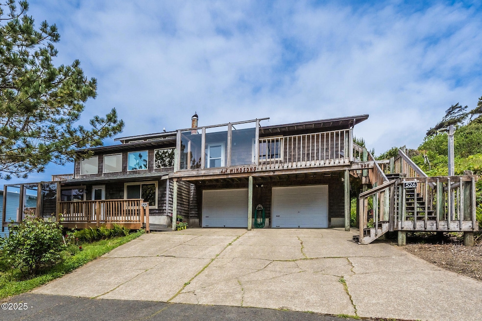 526 NW 16th St Newport