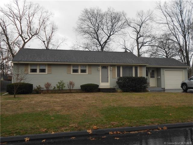 3 bedroom ranch offering replacement windows, viny