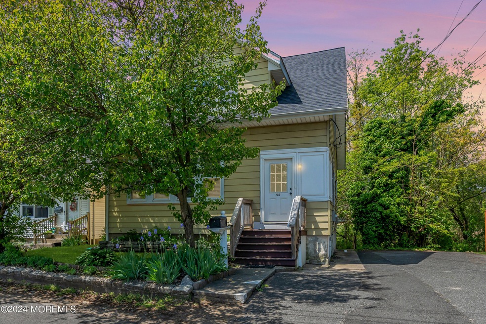 95 Leroy Place, Keansburg, NJ 07734 - photo 1