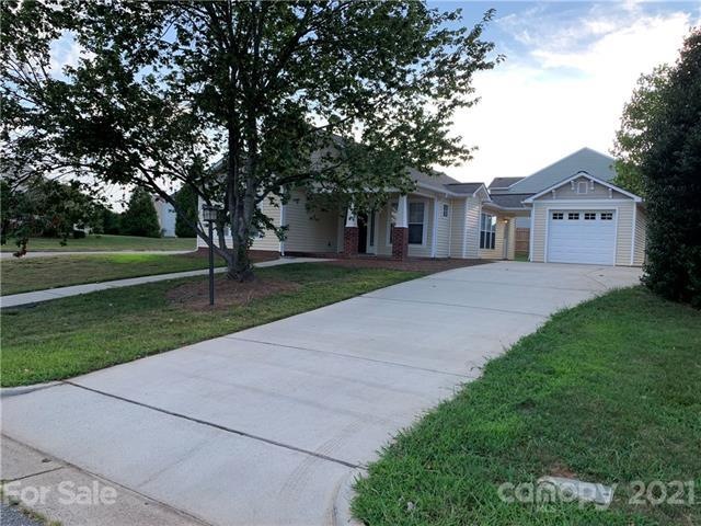 112 Kingsgate Ct, Statesville, NC 28625 - photo 1